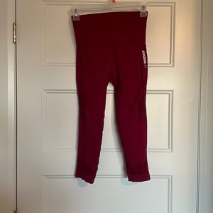 Gymshark cropped leggings size small